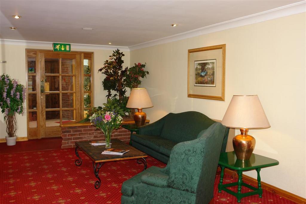 Oaklands Lodge Hotel Saint Saviour Esterno foto